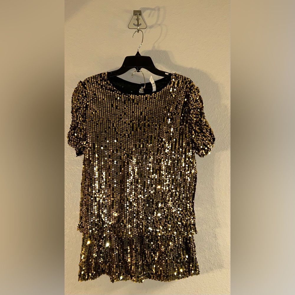 Brand New NY Collection Sequins Suit